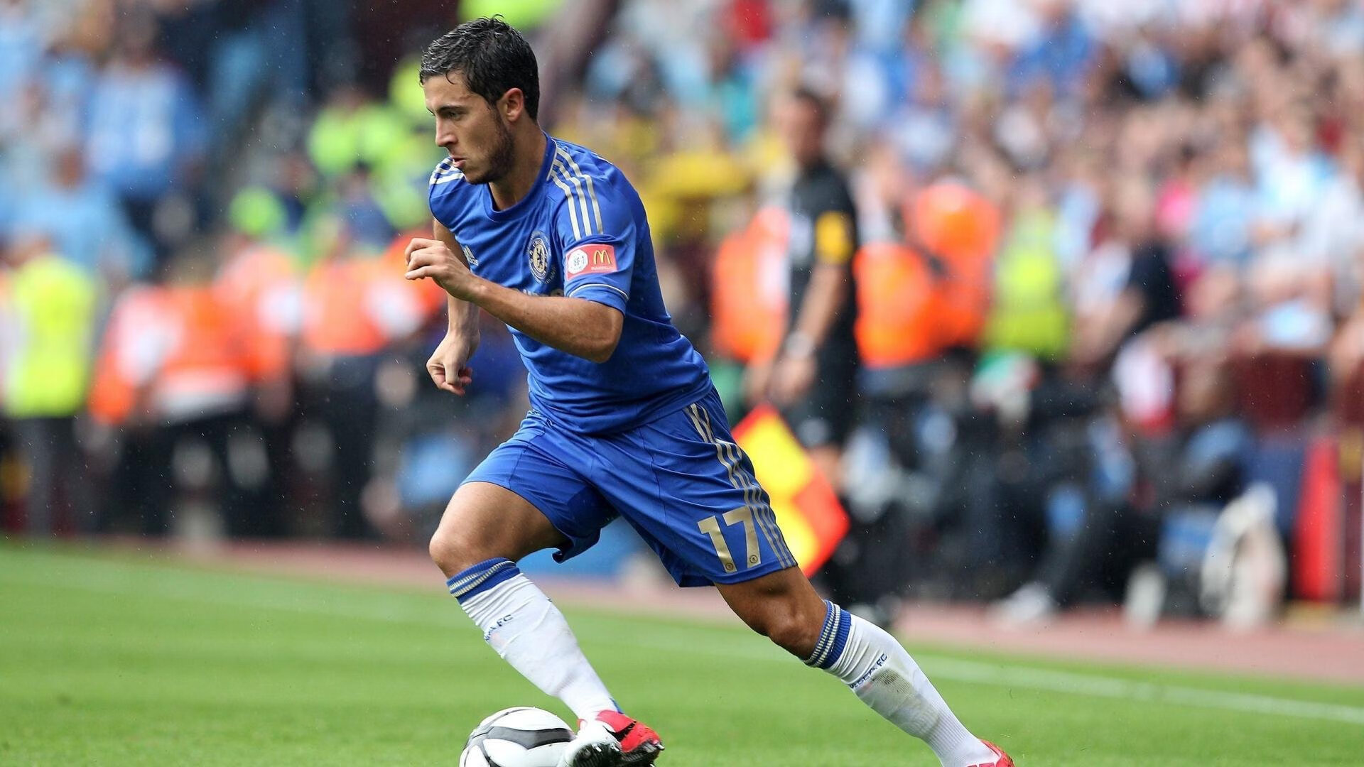 kaiyun登录入口-“英超战火不断，夺冠队伍展开新一轮角逐”，英超争冠